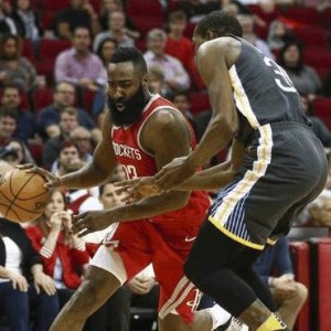  班凯罗高效发挥魔术击败步行者保留季后赛可能